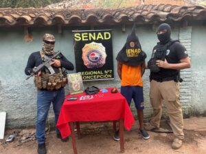 Allanamiento en barrio San Luis deja un detenido y más de 59 gramos de supuesta pasta base