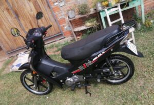 Roban motocicleta de una directora de institución educativa en Loreto