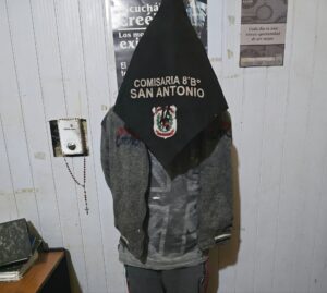 Control policial termina con la detención de un hombre requerido por la justicia