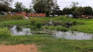 Vecinos del barrio Fátima reclaman solución ante inundaciones que persisten desde hace cuatro meses