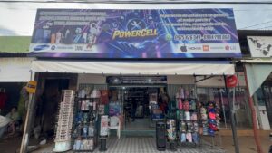 Roban ocho celulares y dinero en efectivo de un local comercial del Mercado Municipal