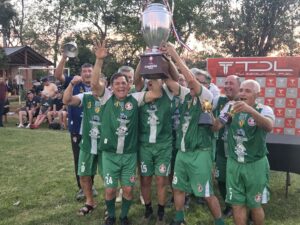 Tamarindo se consagra campeón senior del Rancho La Amistad