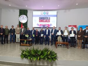 Debate de candidatos a concejales se realizó en la Universidad Nacional de Concepción