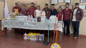 Estudiantes de Veterinaria de la UNA entregan donaciones a Bomberos de Concepción