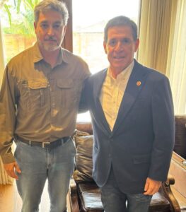 Cartes y Marito se reúnen en medio de tensiones políticas