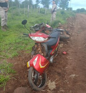 Niños de 11 y 8 años en motocicleta protagonizan accidente en Puentesiño